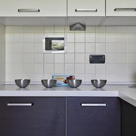 Shelley By Wonderful Italy Génova