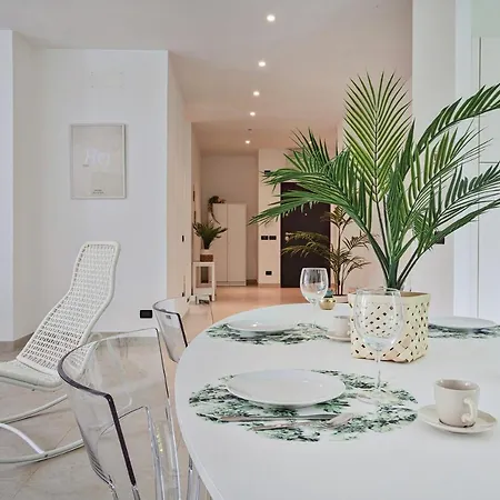 Shelley By Wonderful Italy Apartman *