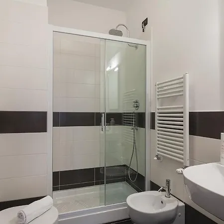 Shelley By Wonderful Italy