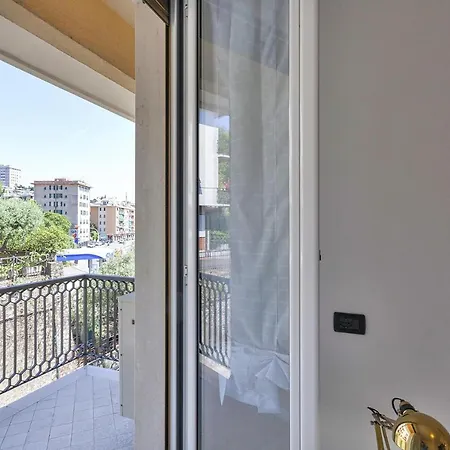 Shelley By Wonderful Italy Génova